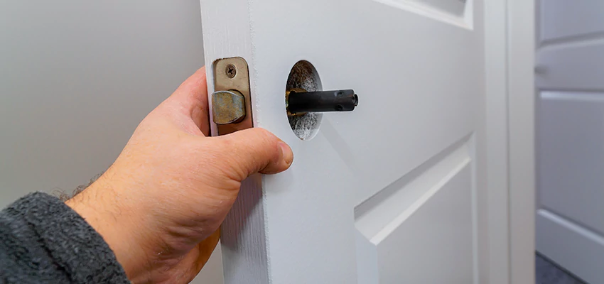 Nighttime Locksmith For Lock Repair in Passaic, NJ